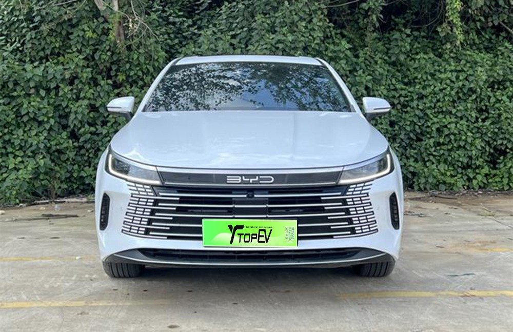 imgi_6_byd Destroyer4 BYD Destroyer 05 2026 Model Year DM-i Champion Edition 120KM Prestige Trim– Factory Price From China | Direct China Car Import - Image 1